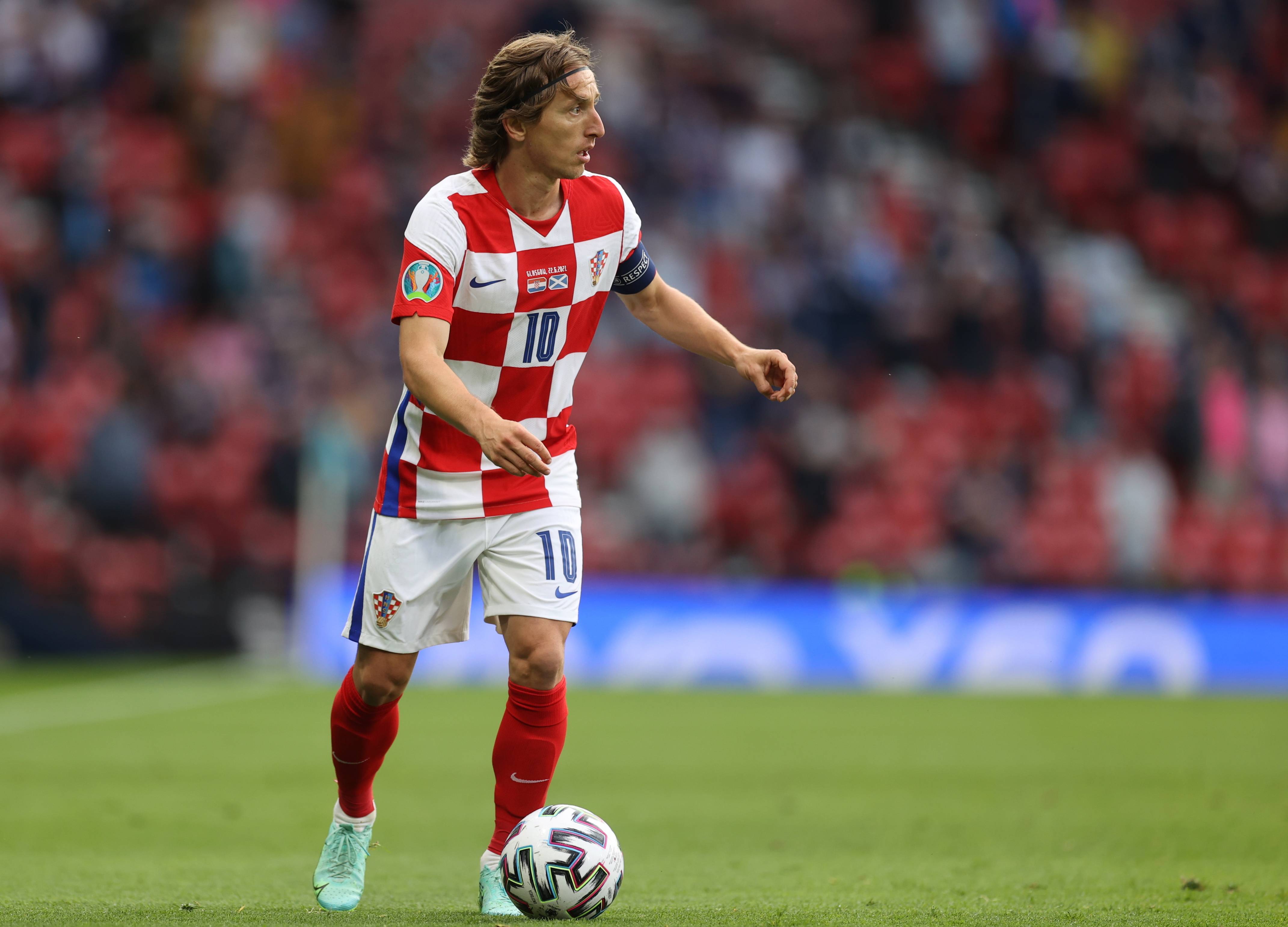 场均20+11！现在的浓眉，交易价值还剩多少？