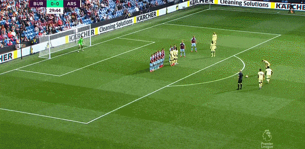 点球破门，哈兰德当选曼城vs布莱顿全场最佳球员