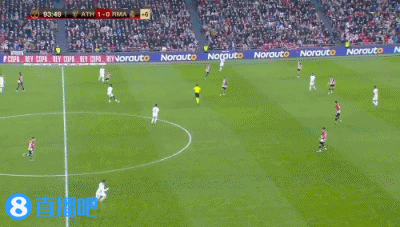 意甲-赖因德斯破门德弗里绝平 AC米兰1-1国米