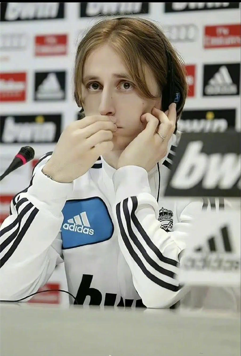 勇士遭遇惨败，后场防守铁闸梅尔顿正负值却高达+18令人惊讶