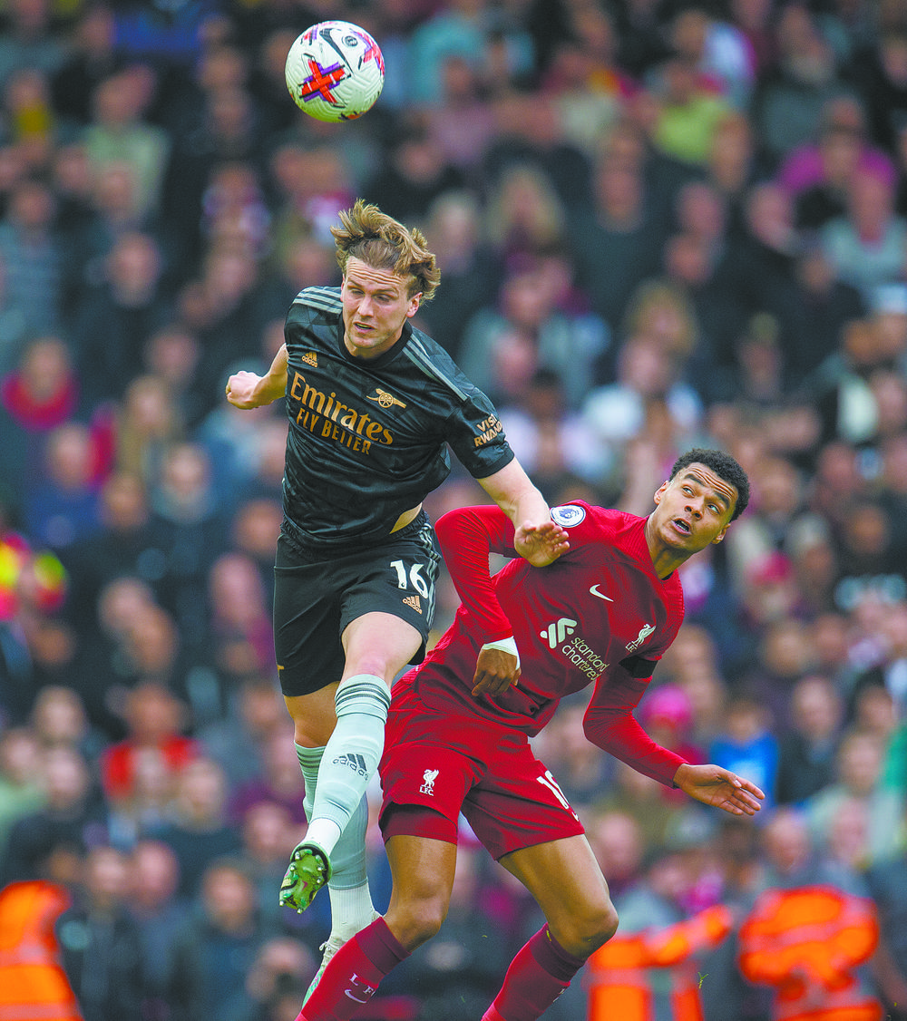 意甲焦点战：卡利亚里VS尤文图斯——实力碰撞下的胜负天平与比分推演