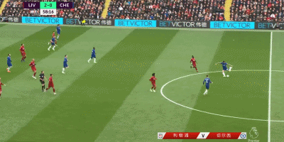 背靠背40分钟，差点把阿杜打吐了