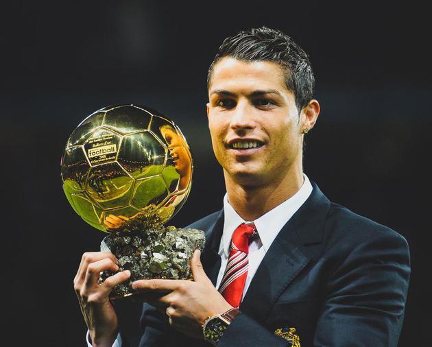 平民射手的倔强，18岁转会费7.5万欧，32岁破英超最快进球纪录